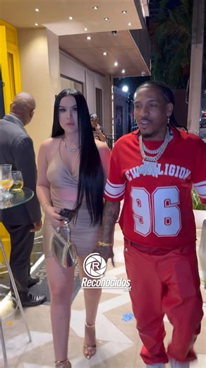 Jesus jimenez Reconocidos on Instagram: "¡Que Linda pareja! ❤️ @toxiccrow y @hisbelysoto llegando a disfrutar en Alma Rosa I ✨ @pantera.101.restaurant"