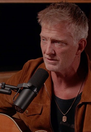 Joshua Homme & Norah Jones Release 'Somethin’ Stupid'