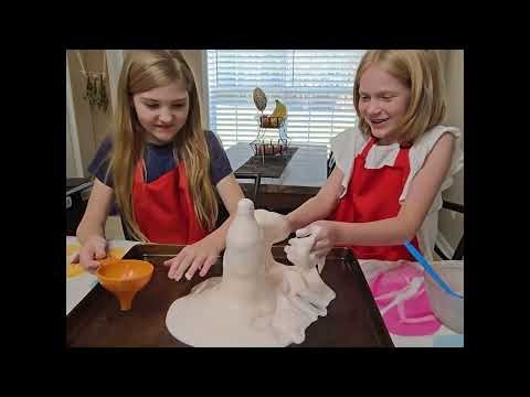 Madison & Caroline Make Elephant Toothpaste