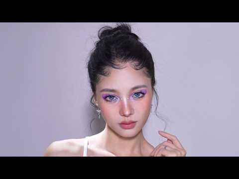 The Colorful Climbing Gym Is a Perfect Match for Creative Makeup Looks?! ｜April’s Strawberry