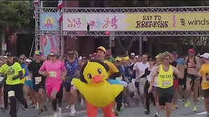 San Francisco's Bay to Breakers: costumes, chaos, and community