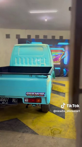 Chameleon Gold Blue Sticker Wrap Transformation for Mitsubishi L300 Pickup