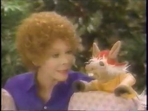 Lamb Chop's Play Along - Chicken Pox