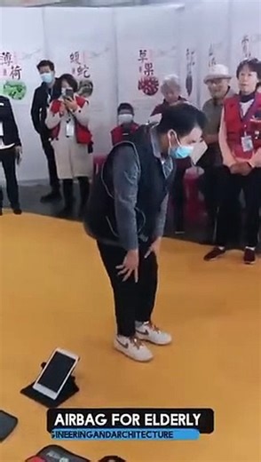 Human airbag that can be used for the elderly or people with illnesses where they are prone to falls