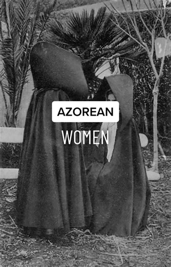 Azorean women #azorean #azoreanwomen #azoreanhood #traditionalcostume #costume #culture #anthropology #antropologia #perte #virał #people #photography #vintagefashion #abititradizionali #cultura #textilehistory #knowledgeispower