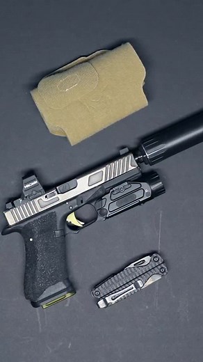 2.3K views · 30 reactions | Red dots are here to stay and deserve a place in your bag or sling! We’re all about customizing gear to fit your needs. Here’s just one example of how to do that! #Vertx | VERTX | Facebook