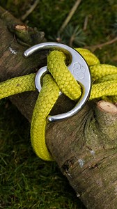 @hexarope Hands Up in action with @tbharb and co. So simple, easy rigging, happy days! Grab yours online or in store now. #hexarope #rigging #arborist #treework #arblife #treeclimbing | Honey Brothers Ltd - Arboricultural Equipment Specialists