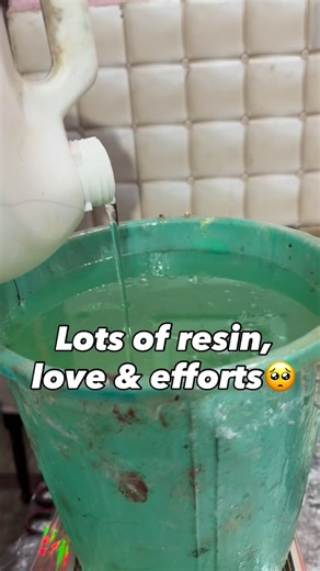 Amisha Aneja- Creative Crafts | Resin Art | Flower Preservation on Instagram: "Ever wondered what goes into making a resin art piece? It takes a lot of resin to create something beautiful! We’re talking buckets full of it! That’s why resin art can be a bit pricey, but trust us, it’s worth it! #trendingoninstagram #resinartistindia #resinartindia #resinpreservation #varmalapreserved #varmalapreservation #garlandpreservation #jaimalapreservation #trendingontwitter"
