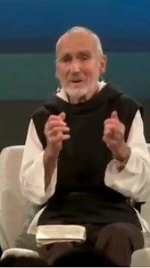 Stop.Look.Go is a gratitude practice that can transform your life. As our founder Br. David Steindl-Rast says, "Every moment is an opportunity for trust in life, for openness for surprise and hope, and love." Through regular practice, Stop.Look.Go will lead you to experience increased presence, a more expansive perspective, and a greater sense of possibility in your daily life. | Grateful Living