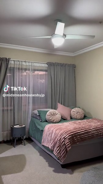 5 Bedroom House for Sale in Midstream Estate