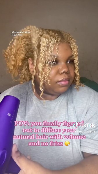 How to Diffuse Short Hair Without Frizz 4A