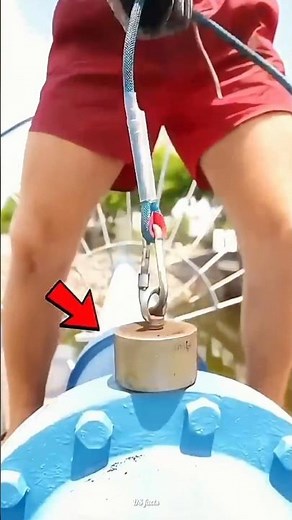 World’s Most Powerful Neodymium Magnet 😱 | It Can Crush Your Hand! ⚡