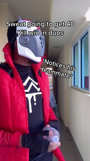 Fortnite Duo Strategy: Sacrificing for a Last Kill