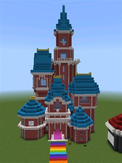#LDSHADOWLADY | Started to make lizzie's crazy craft builds but haven't finished yet but wanted to show!! lmk what u think!! Also like i said in the vid i dont have any mods exept some free ones since im on bedrock so some things are not the exact same!| #CrazyCraft #Lizzie #disneycastle #fyp @🌼🌺 LDShadowLady 🌺🌼