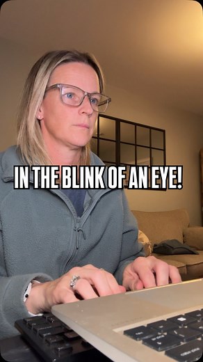 POV: We’re all just the blink of an eye away from retirement! 😉 Lol #funny #instafunny #viral #irishblogger #workingmom #working9to5 #dayjob #deskjob #instadaily #work #workworkworkworkwork | sineadhingstongreen