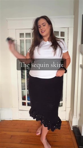 this black sequin mermaid skirt 🖤✨ crocheted stitch by stitch, ruffle by ruffle, and absolutely worth the time. asymmetrical hem, dramatic sparkle, and proof that crochet wearables can be bold, fashion-forward, and a little unhinged (in the best way). handmade clothes just hit different #crochet #sequin #skirt #custom #mermaid