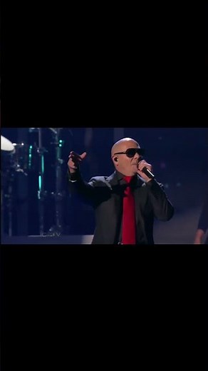 ⏱️ Feel This Moment - Pitbull ft. Christina Aguilera 🏆 Billboard Music Awards 2013