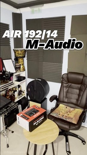 Unboxing the M-Audio AIR 192|14 Audio Interface