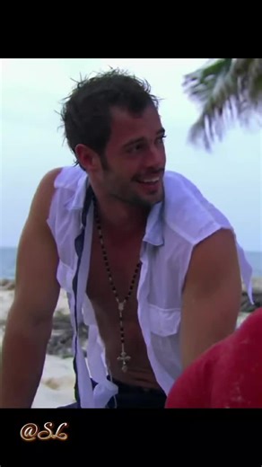 📽 𝐖𝐢𝐥𝐥𝐢𝐚𝐦 𝐋𝐞𝐯𝐲 - 𝐒𝐨𝐫𝐭𝐢𝐥𝐞𝐠𝐢𝐨 - 𝐅𝐚𝐧 𝐩𝐚𝐠𝐞 #WilliamLevy #Sortilegio