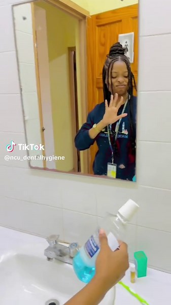 Maintain a Healthy Smile with These Dental Hygiene Tips