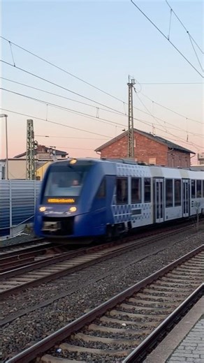 [Zugverkehr in Kelsterbach] vlexx RE 3 nach Idar-Oberstein