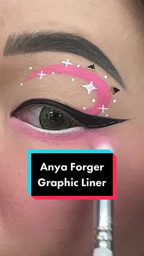 Anya Forger Inspired Makeup Look | Graphic Liner Tutorial