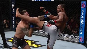 Neal lands big kick to Perry's head