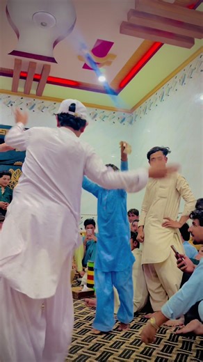 ‏#dance #boy #wading