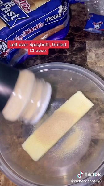 Creative Recipe Ideas for Leftover Spaghetti: Try the Spaghetti Sandwich!