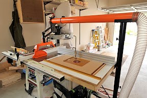 Need advice orienting router plate in tablesaw extension