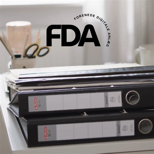 Som medlem af FDA står I stærkt, når det gælder juridiske spørgsmål. Vi tilbyder rådgivning inden for f.eks. vedtægter, kontrakter, aftaleret, entrepriseret og ophavsret. 📁 De fleste spørgsmål kan sekretariatet eller vores advokat besvare uden beregning. Skulle sagen kræve mere dybdegående behandling eller deltagelse i møder, kan I få juridisk bistand til en attraktiv medlemspris via vores faste samarbejdspartner, en branchekendt advokat. Derudover har FDA etableret en Juridisk Fond, så vi kan 