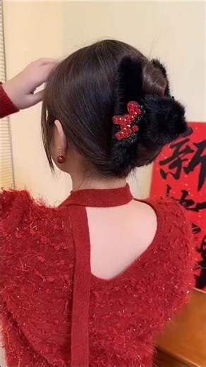 Stick to "Quick Hairstyles" or "Elegant Updos" so the algorithm knows who to show your videos to.