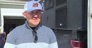 Professor travels country while teaching classes remotely