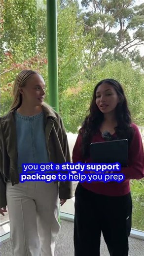 Stress less in year 12 ✨ Apply for an Early Offer at Federation Uni!