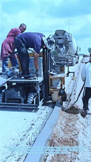 Curb Slipform Machine: Continuous Pour, One-Pass Perfect!