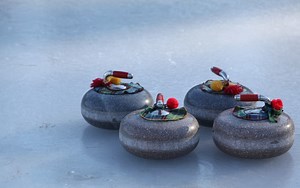 Learn How Curling Works At Free Class In Glen Ellyn