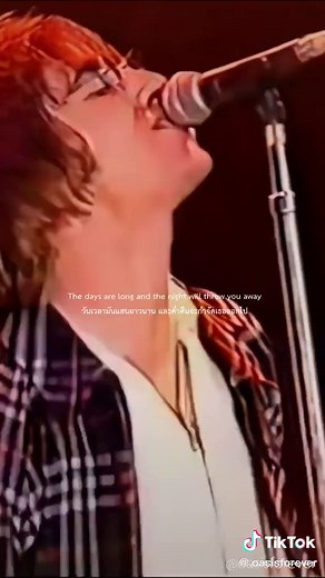 Oasis Live Performance of 'Hello' in Manchester 1996