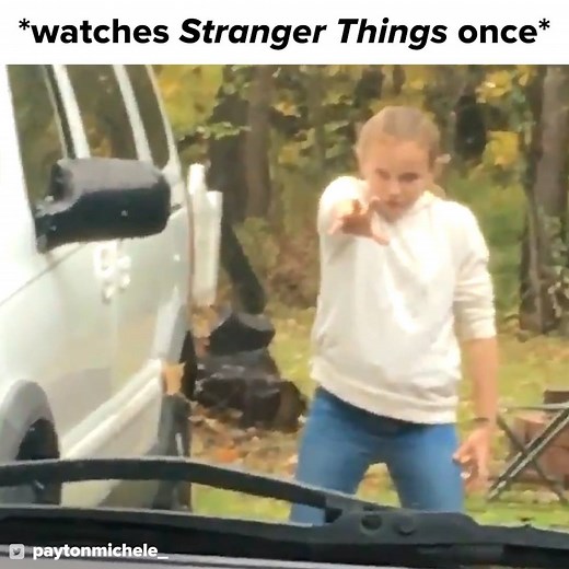 * watches Stranger Things once * | BuzzFeed