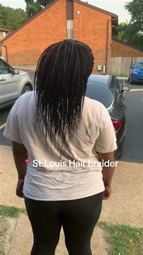 Whewwwwww !!!! They so neat !!!! 🔥🔥🔥🔥 #bookbraidzbytia💙🐐 #stlouishairbraider #travelbraider #houstontexasbraider #appointmentsavailable