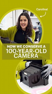 Conserving a 100-year-old camera? That’s what conservation intern Carolina has been up to for the last few weeks. Join us in the conservation studio to see how we *really* work. Drop your questions in the comments for Carolina👇 We’ll make a part 2 with answers. 📷 Getty Museum. Gift of Gloria and Stanley Fishfader | Getty