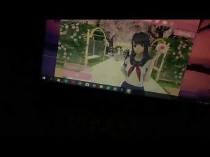 I tried To start playing Yandere simulator and it keeps crashing￼