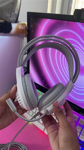 Gaming headphones for your pc checkout na!