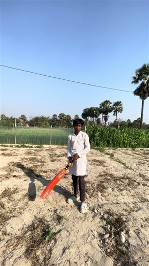 Kaun Hai No.1? Bat 🏏💁