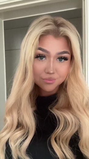 Besvara @user17263948601 nu var det längesedan en sminkvideo dök upp! #foryou #fyp #foryoupage #sweden #rzxr #ryzbca #foryourpage #makeup #happy #makeuptik #smink #skintok #makeuptiktok
