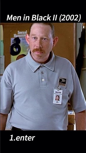 Men in Black II | Alien in Disguise – The Post Office Reveal 👽📦