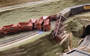 【搬运】HO美车火车模型失败脱轨集锦3