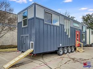 Meet Avery, a Pet-Friendly Tiny Home With a Built-in Dog Kennel and a Doggie Ramp