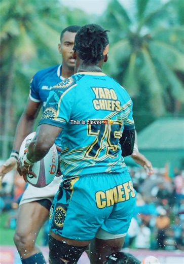 Bro did not want to get grabbed so pulled his own shirt tight 🤣 | Shirt Pull