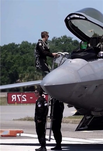 Exploring the US Air Force and Fighter Jets