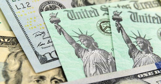 Here's the average Social Security benefit at ages 62, 67, and 70